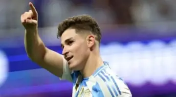 أتلتيكو مدريد يفضل بيع ألفاريز لباريس سان جيرمان بدلاً من برشلونة